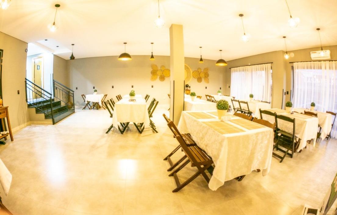 Open Hotel Telemaco Borba Екстер'єр фото